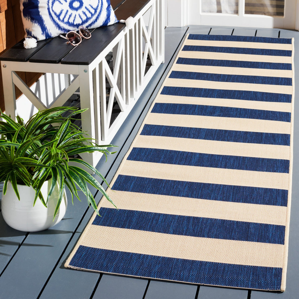 Safavieh Courtyard Cy6812 Beige/Navy Rug - Safavieh - cy6812 - 25812 - 7r