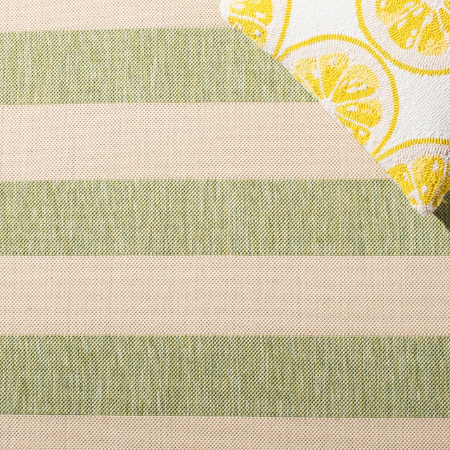 Safavieh Courtyard Cy6812 Beige/Sage Green Rug - Safavieh - cy6812 - 21812 - 7r