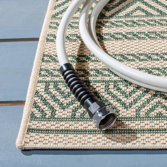 Safavieh Courtyard Cy6866 - 32212 Beige/Dark Green Rugs - Safavieh - cy6866 - 32212 - 2