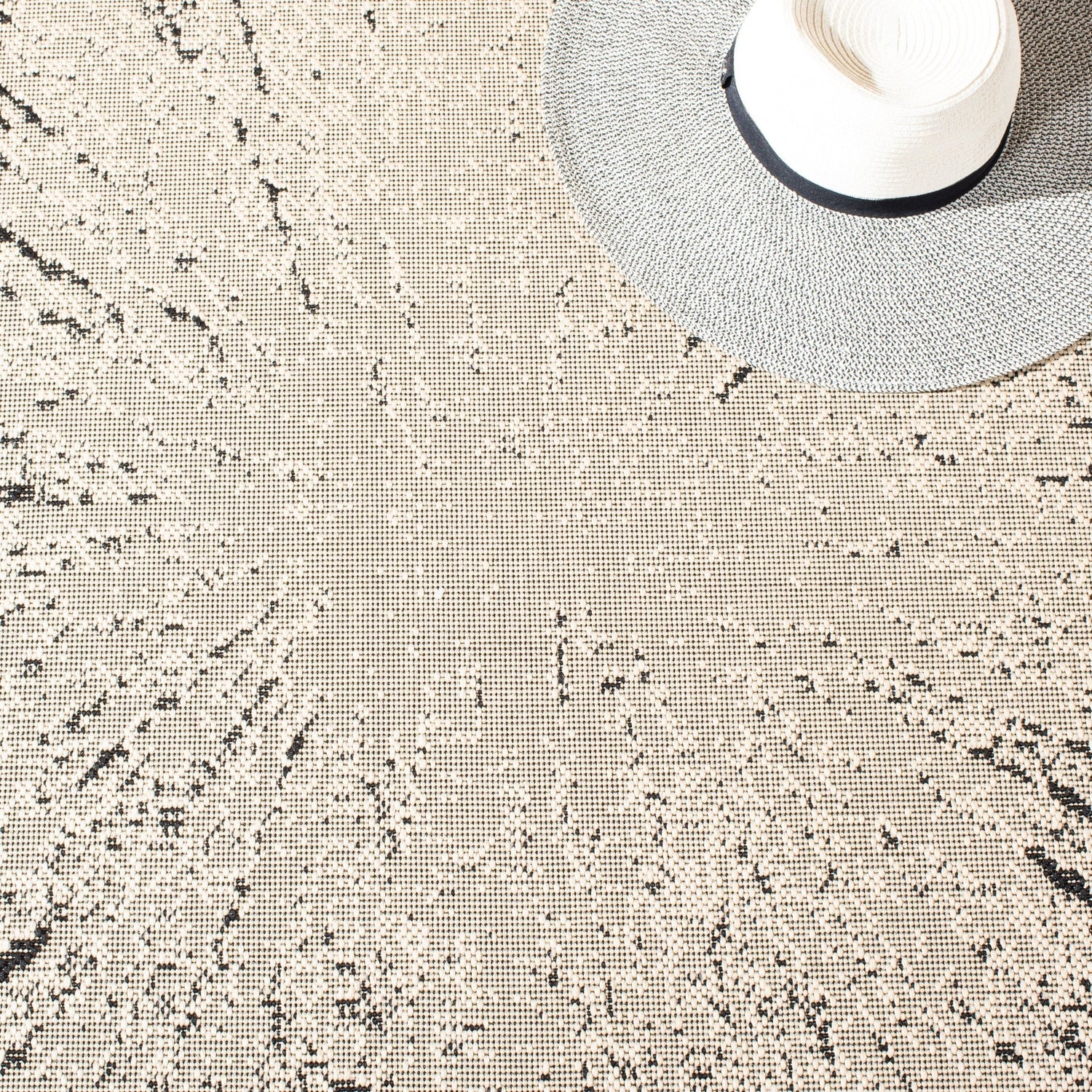 Safavieh Courtyard Cy6893 Black/Ivory Rug - Safavieh - cy6893 - 25621 - 4