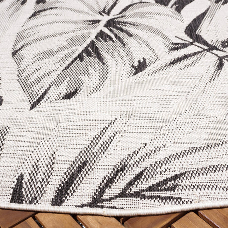 Safavieh Courtyard Cy8127 - 537 Ivory/Black Rug - Safavieh - cy8127 - 537 - 7r