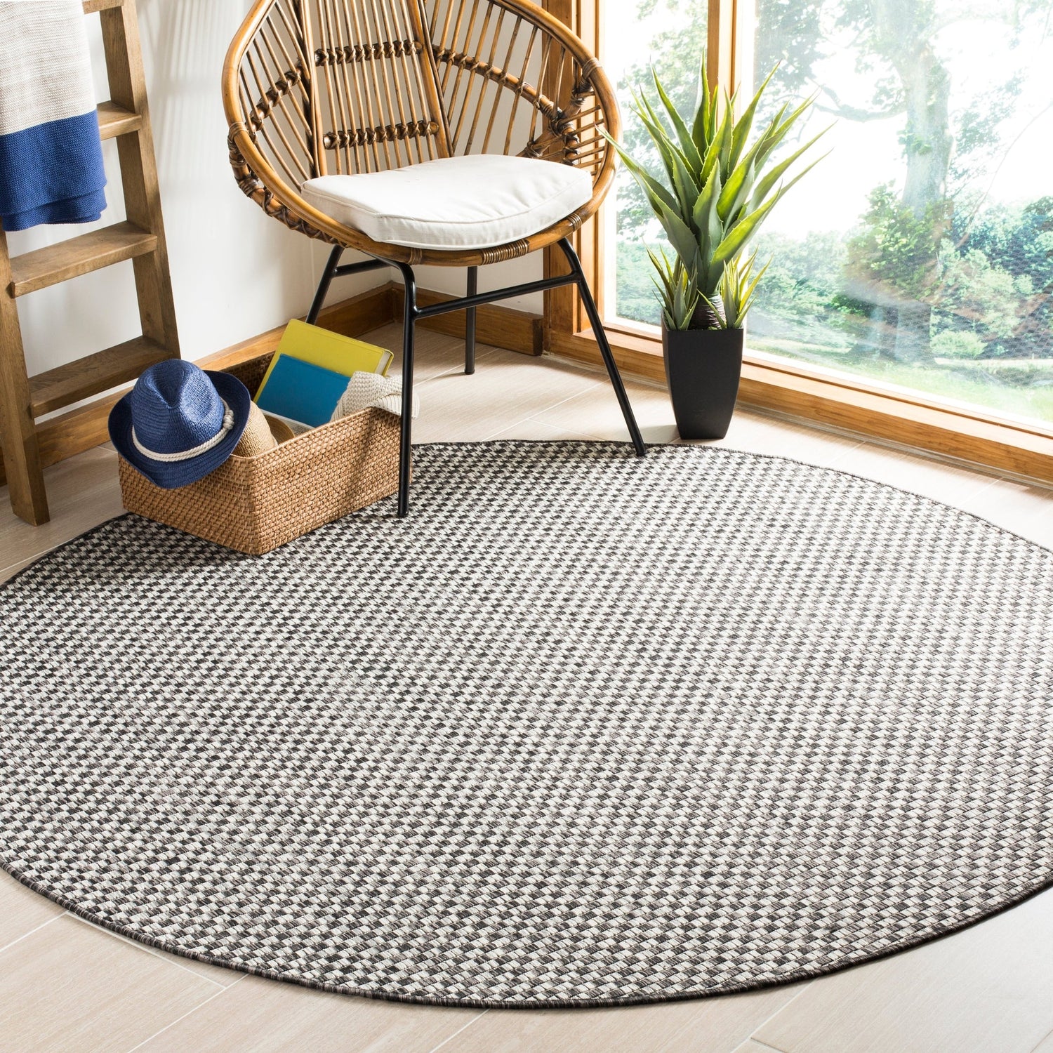 Safavieh Courtyard Cy8653 Black/Light Grey Rug - Safavieh - cy8653 - 37621 - 4r