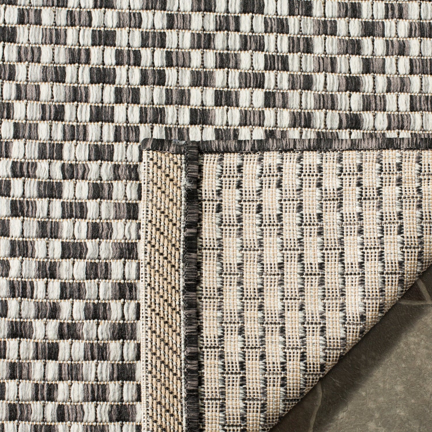 Safavieh Courtyard Cy8653 Black/Light Grey Rug - Safavieh - cy8653 - 37621 - 4r