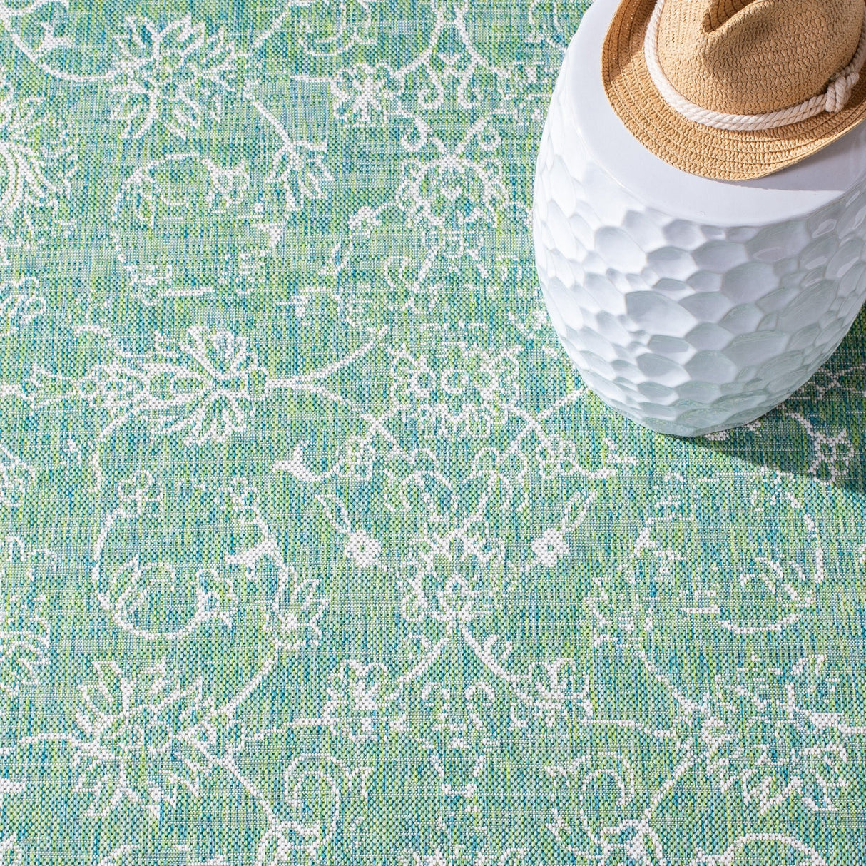 Safavieh Courtyard Cy8680 - 55721 Green/Ivory Rugs - Safavieh - cy8680 - 55721 - 7r