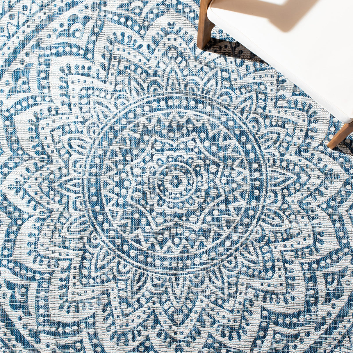Safavieh Courtyard Cy8734 - 53412 Ivory/Navy Rugs - Safavieh - cy8734 - 53412 - 28