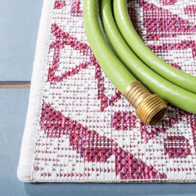 Safavieh Courtyard Cy8734 - 55912 Ivory/Fuchsia Rugs - Safavieh - cy8734 - 55912 - 7r