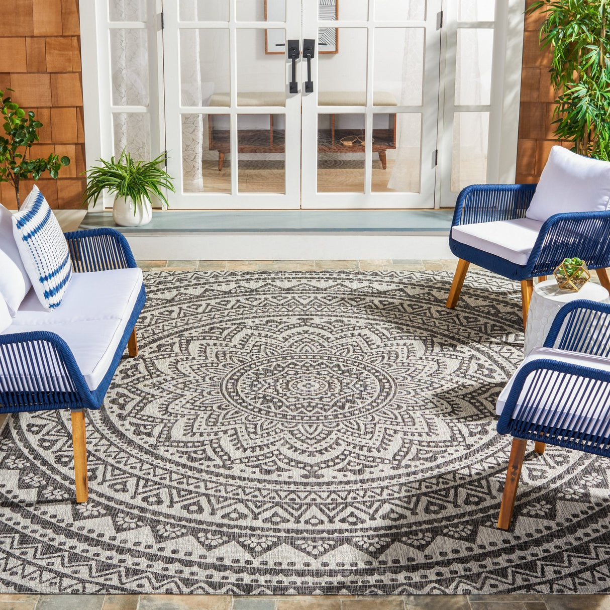 Safavieh Courtyard Cy8734 Light Grey/Black Rug - Safavieh - cy8734 - 37612 - 4r
