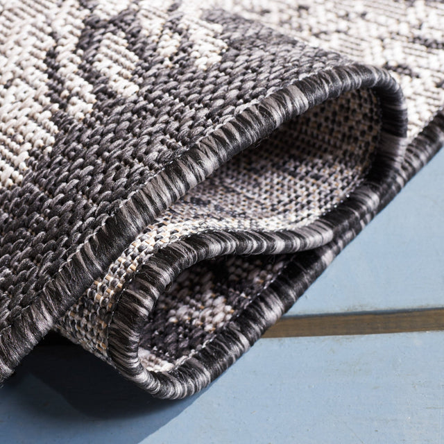 Safavieh Courtyard Cy8893 Beige/Black Rug - Safavieh - cy8893 - 36621 - 7r