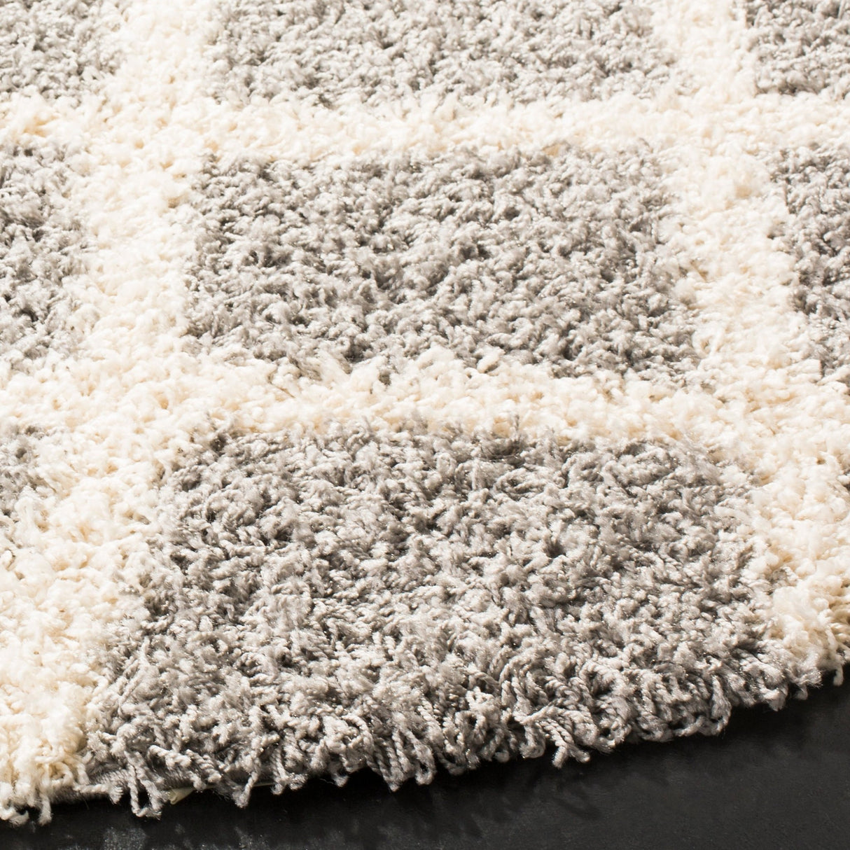 Safavieh Dallas Shag Sgds258G Grey/Ivory Rugs - Safavieh - sgds258g - 6r