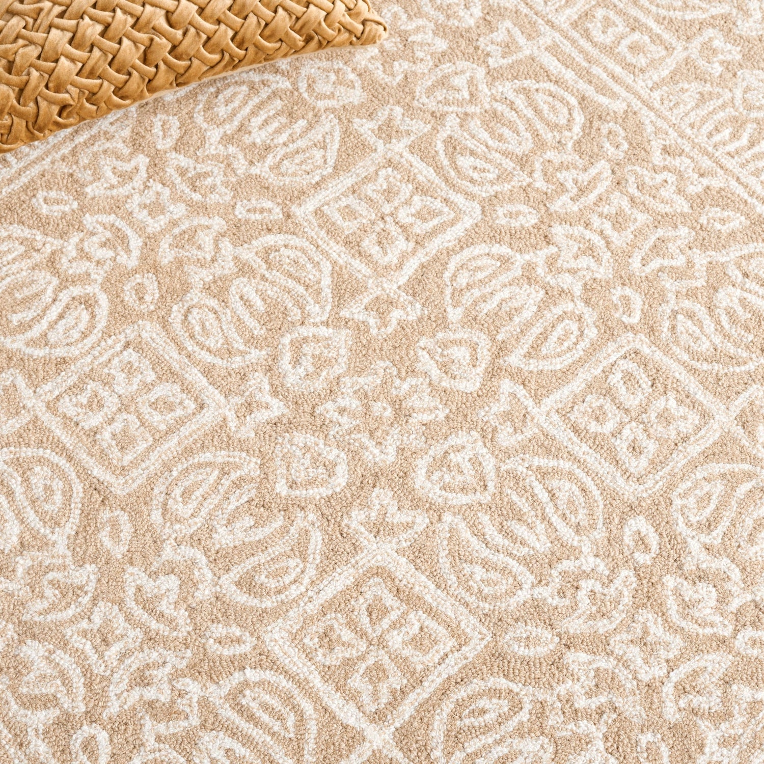 Safavieh Dip Dye Ddy151B Beige/Ivory Rug - Safavieh - ddy151b - 28