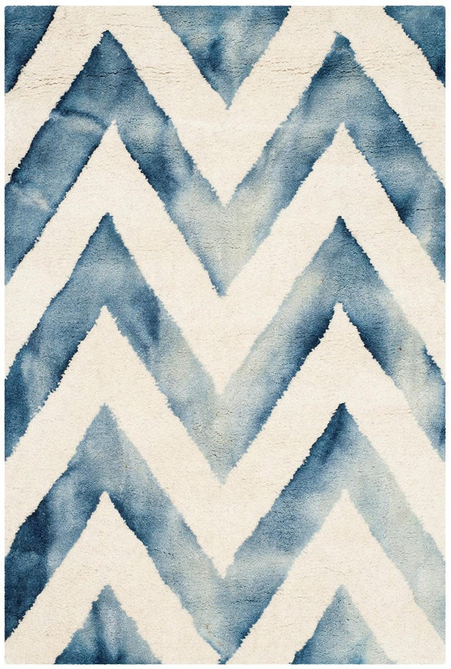 Safavieh Dip Dye Ddy715P Ivory / Navy Rugs - Safavieh - ddy715p - 7r