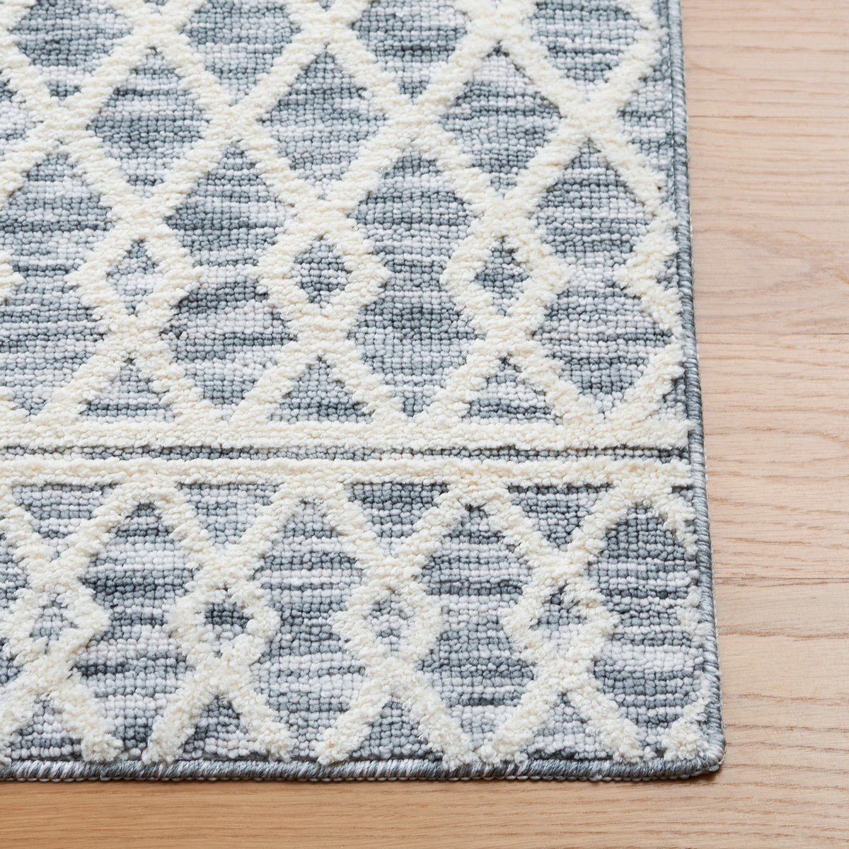 Safavieh Easy Care Ecr111F Grey/Ivory Rug - Safavieh - ecr111f - 24