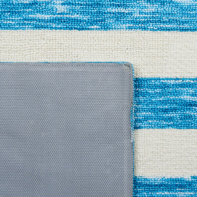 Safavieh Easy Care Ecr115M Blue/Ivory Rug - Safavieh - ecr115m - 24