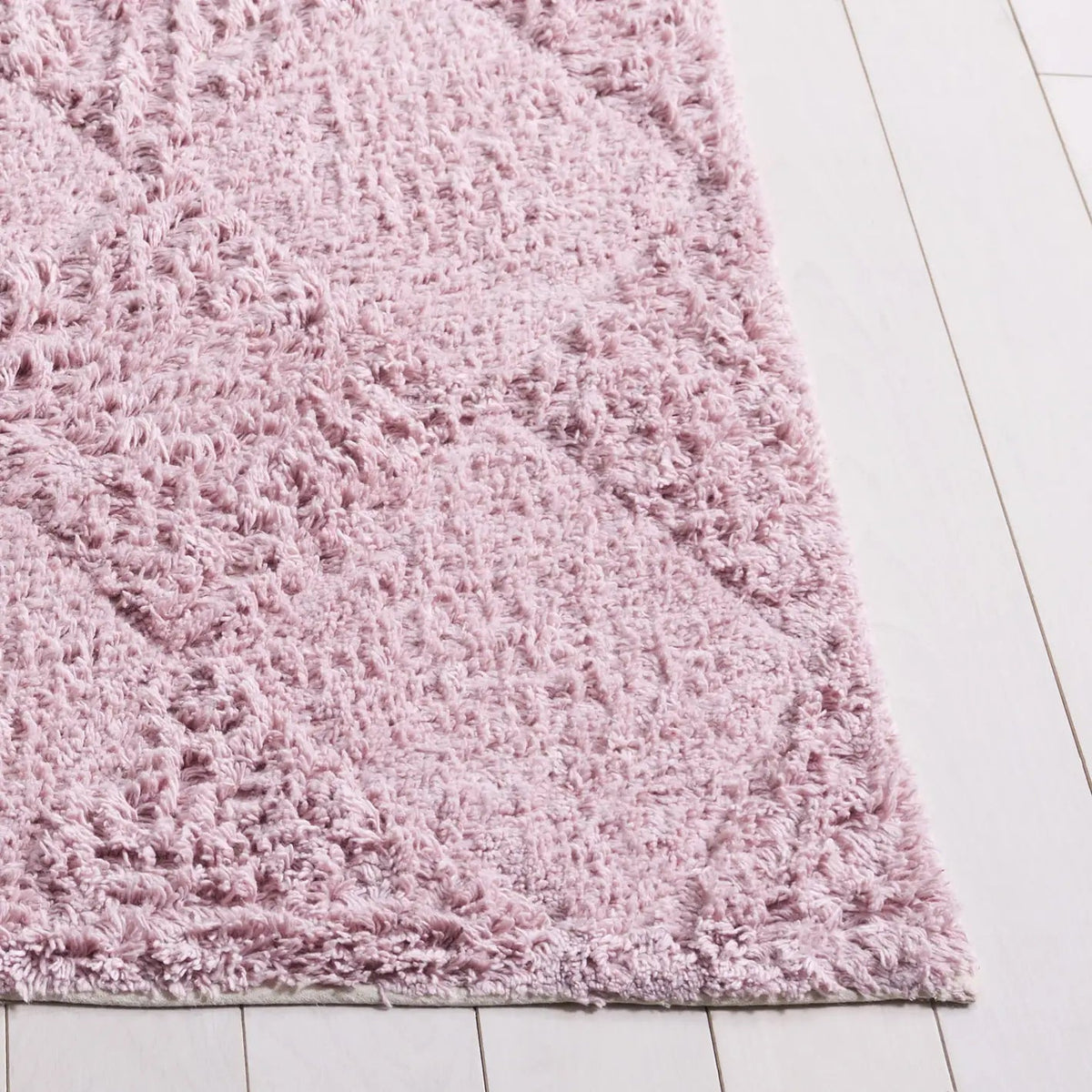 Safavieh Easy Care 4'-0" x 6'-0" Rug in Rose