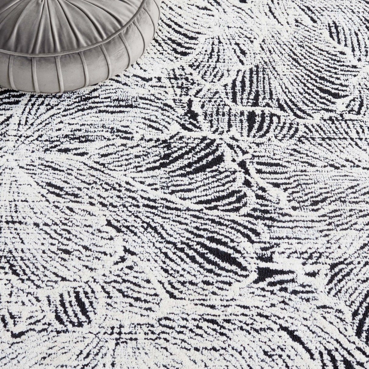 Safavieh Ebony Ebn101Z Black/Ivory Rug - Safavieh - ebn101z - 29
