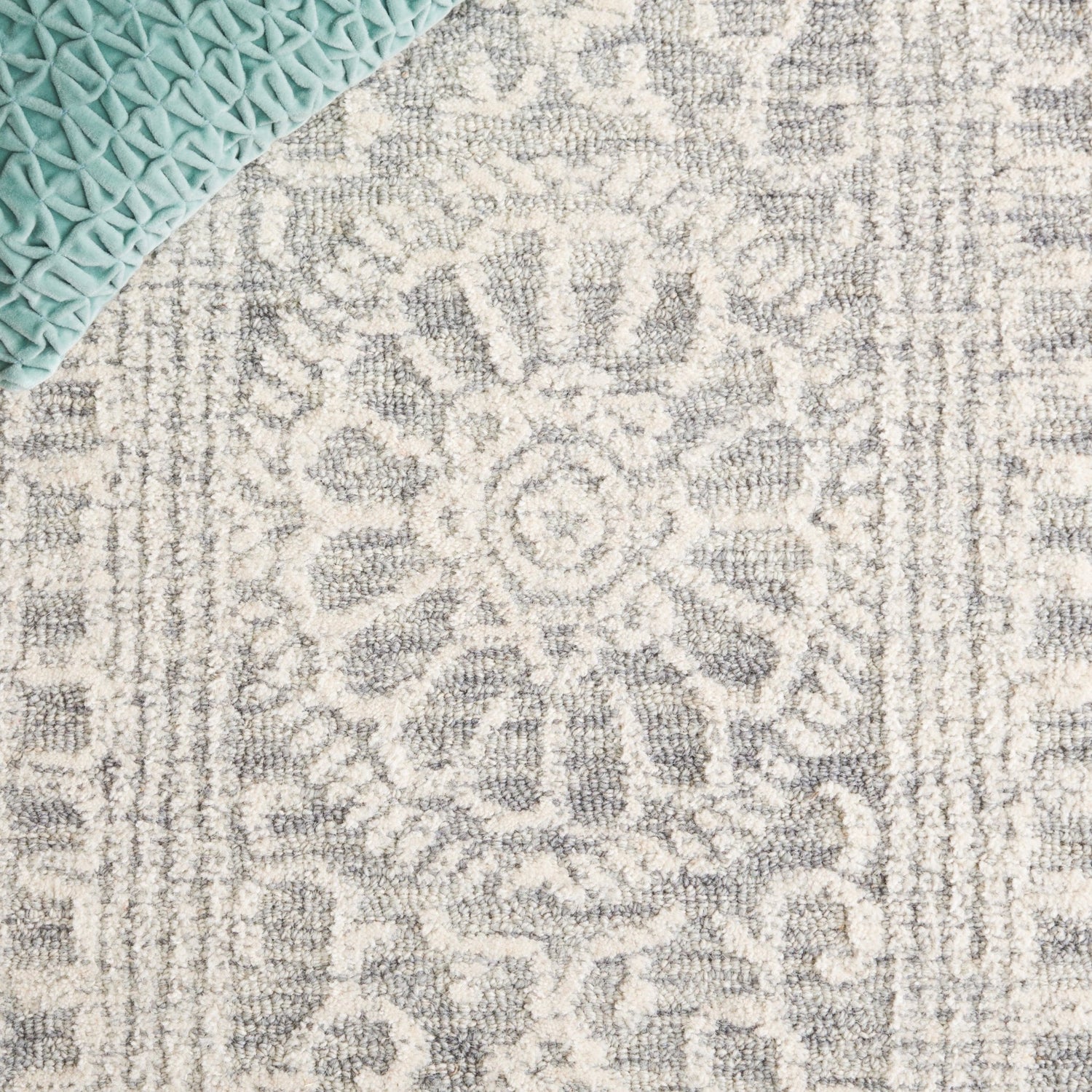 Safavieh Ebony Ebn310F Ivory/Grey Rug - Safavieh - ebn310f - 29