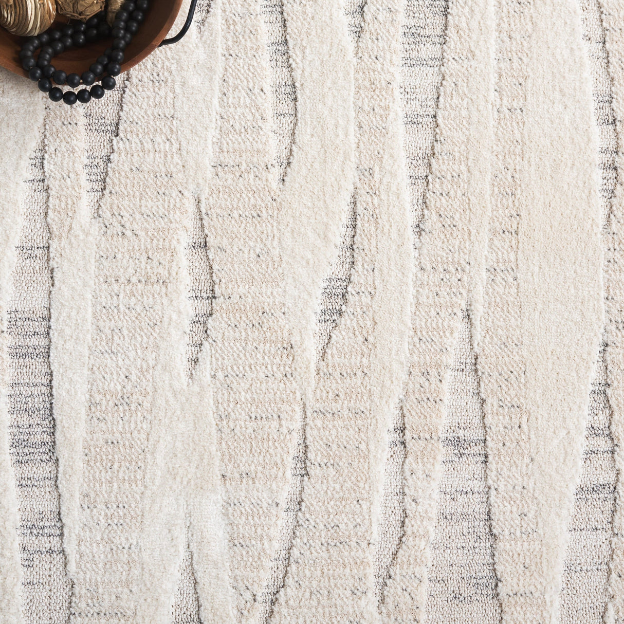 Safavieh Elmhurst Elh566A Ivory/Grey Rug - Safavieh - elh566a - 7r