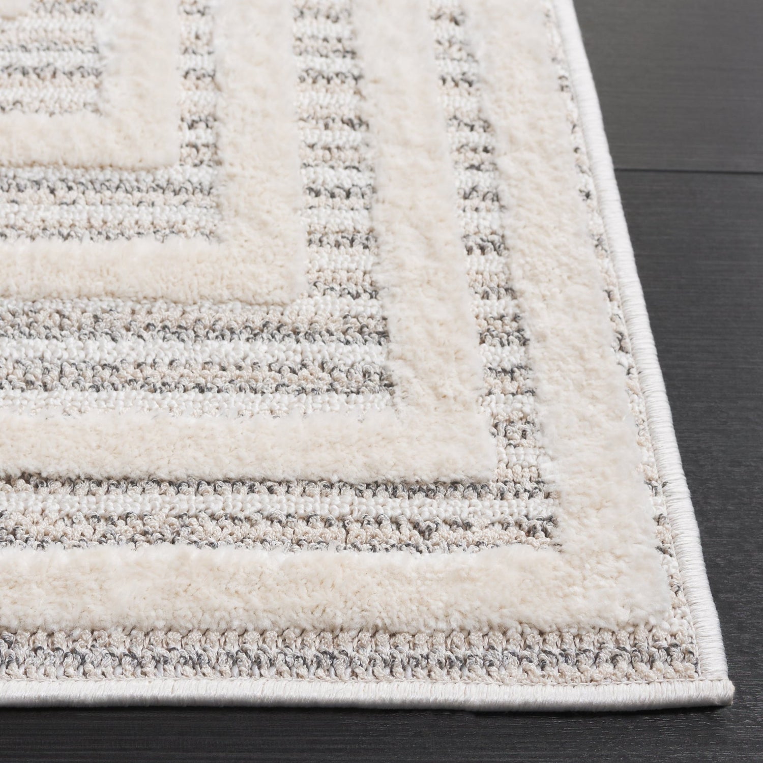 Safavieh Elmhurst Elh570A Ivory/Grey Rug - Safavieh - elh570a - 7r