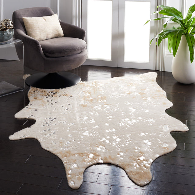 Safavieh Faux Cow Hide Fch207B Beige/Silver Rug - Safavieh - fch207b - 45