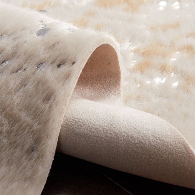 Safavieh Faux Cow Hide Fch207B Beige/Silver Rug - Safavieh - fch207b - 45