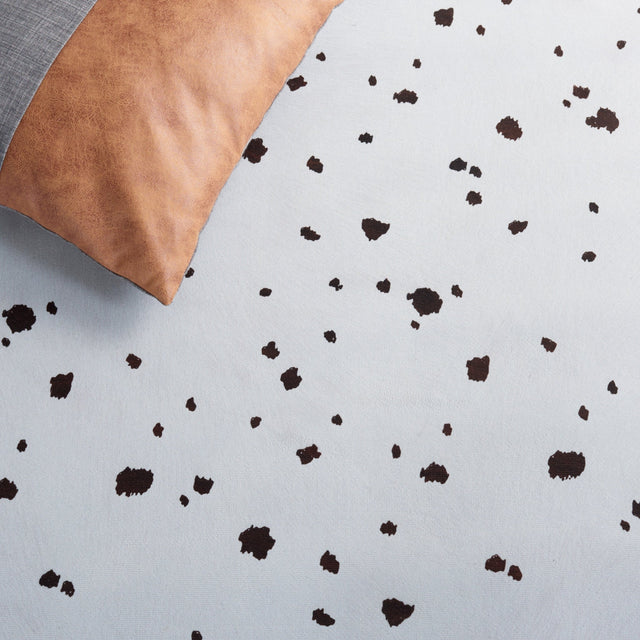 Safavieh Faux Hide Fah502A Ivory/Black Rug - Safavieh - fah502a - 3