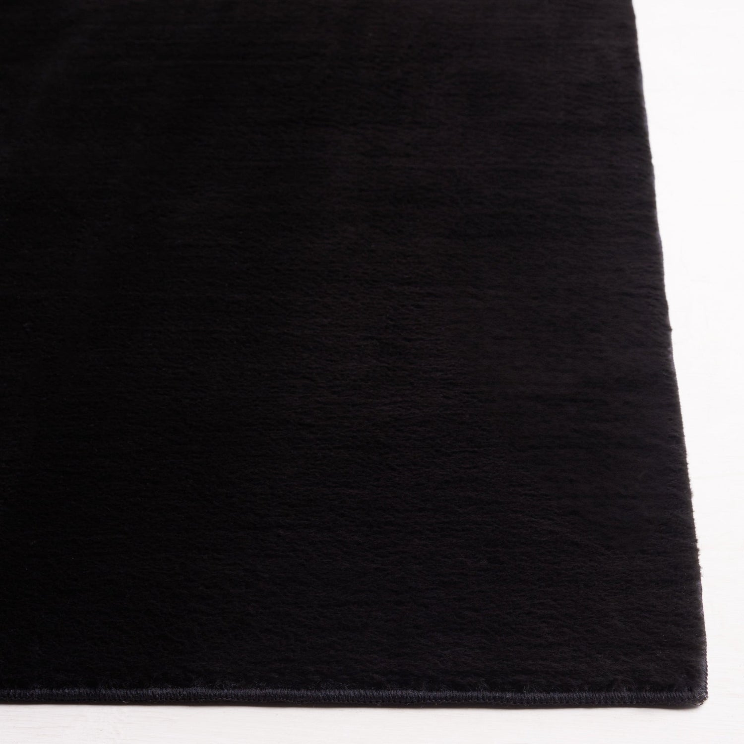 Safavieh Faux Rabbit Fur Frf100Z Black Rug - Safavieh - frf100z - 2