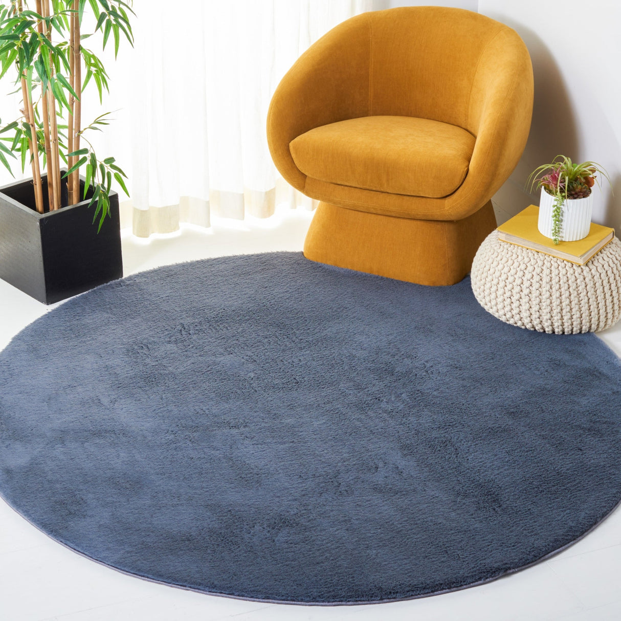 Safavieh Faux Rabbit Fur Frf500H Dark Grey Rug - Safavieh - frf500h - 6r