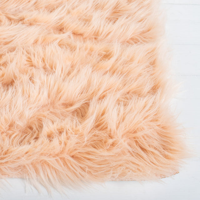 Safavieh Faux Sheep Skin Fss235U Light Pink Rug - Safavieh - fss235u - 6r