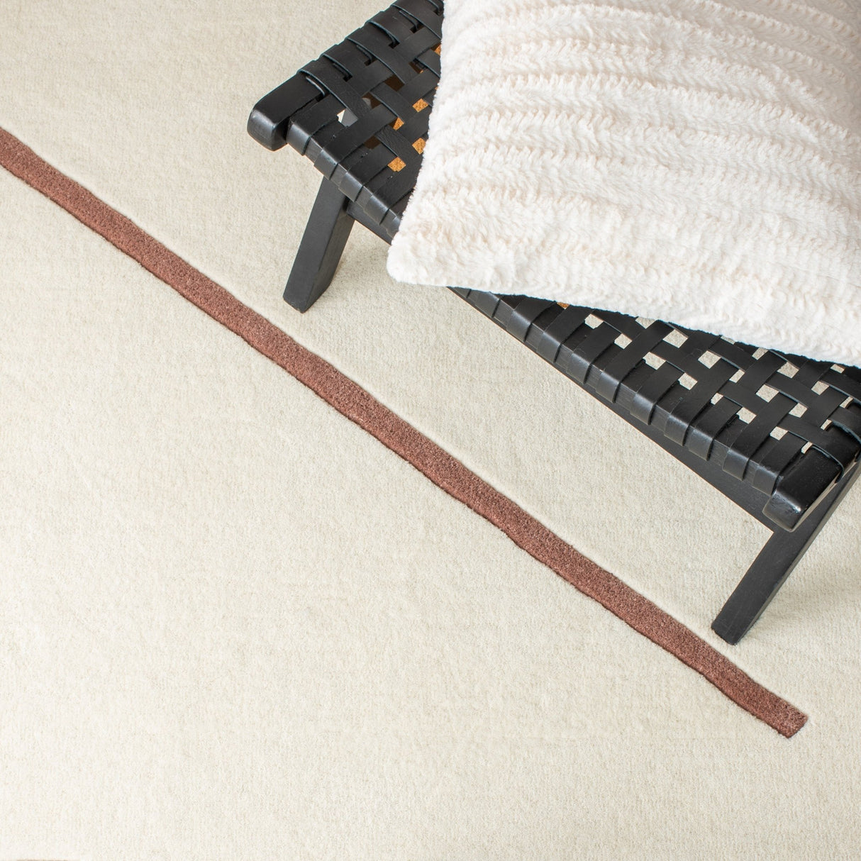 Safavieh Fifth Avenue Ftv115A Ivory/Brown Rug - Safavieh - ftv115a - 2