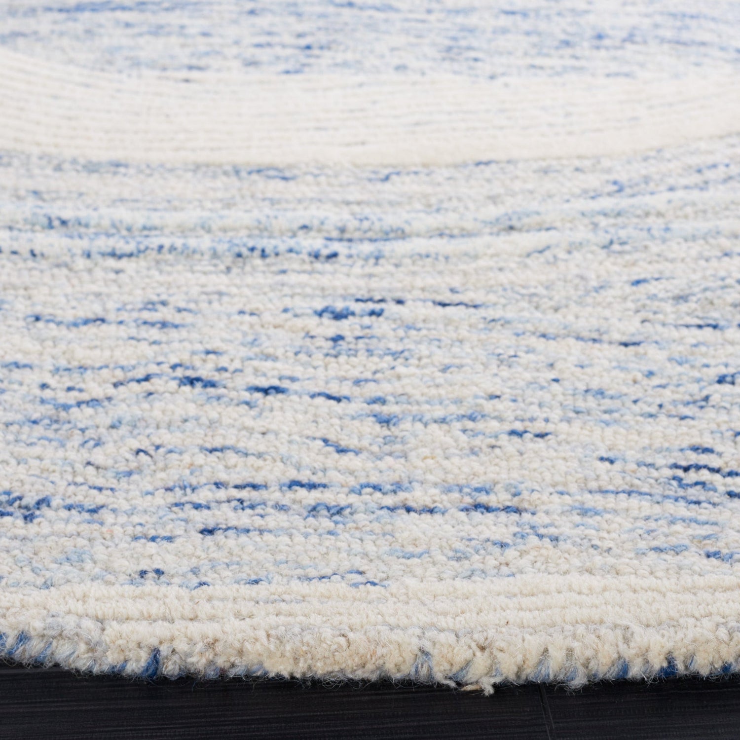 Safavieh Fifth Avenue Ftv121M Blue/Ivory Rug - Safavieh - ftv121m - 2