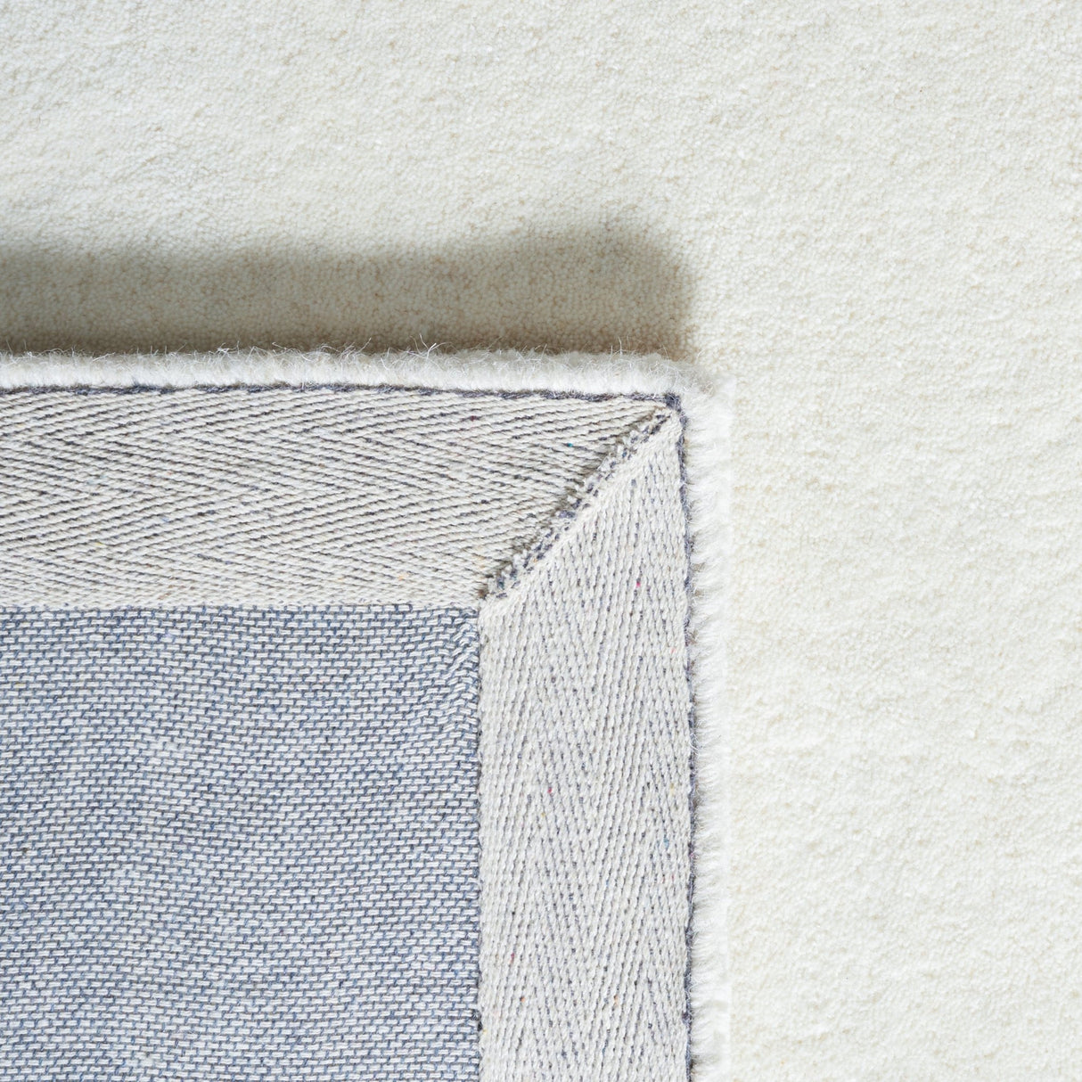 Safavieh Fifth Avenue Ftv125A Ivory/Blue Rug - Safavieh - ftv125a - 29