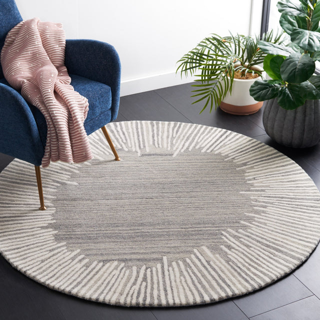 Safavieh Fifth Avenue Ftv129F Grey/Ivory Rug - Safavieh - ftv129f - 5r