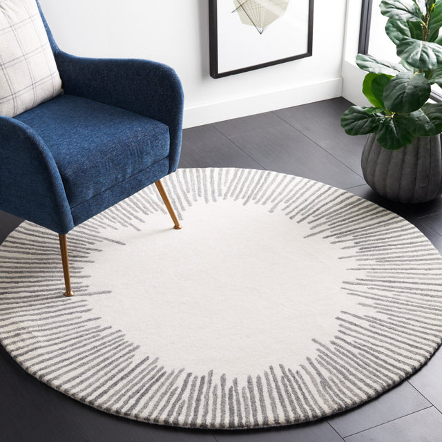 Safavieh Fifth Avenue Ftv129G Ivory/Grey Rug - Safavieh - ftv129g - 5r