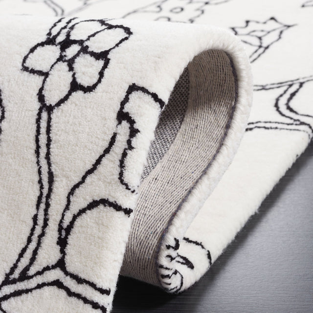 Safavieh Fifth Avenue Ftv135A Ivory/Black Rug - Safavieh - ftv135a - 3