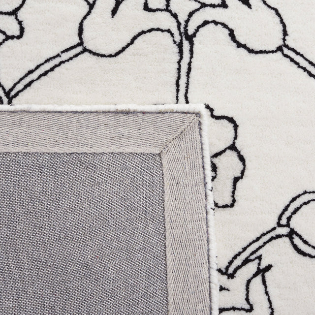 Safavieh Fifth Avenue Ftv135A Ivory/Black Rug - Safavieh - ftv135a - 3