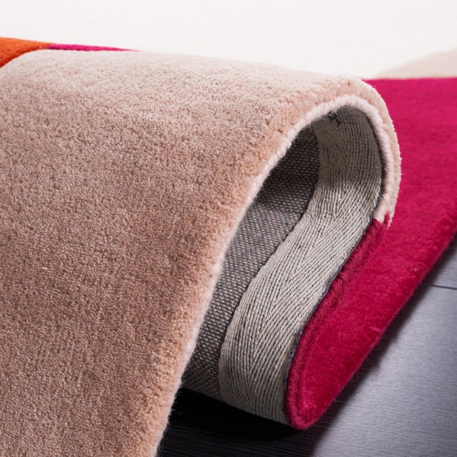 Safavieh Fifth Avenue Ftv143A Ivory/Red Rug - Safavieh - ftv143a - 5