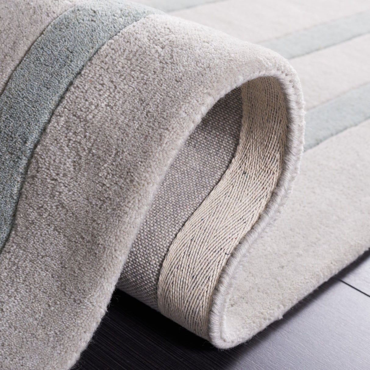 Safavieh Fifth Avenue Ftv145T Ivory/Brown Rug - Safavieh - ftv145t - 5