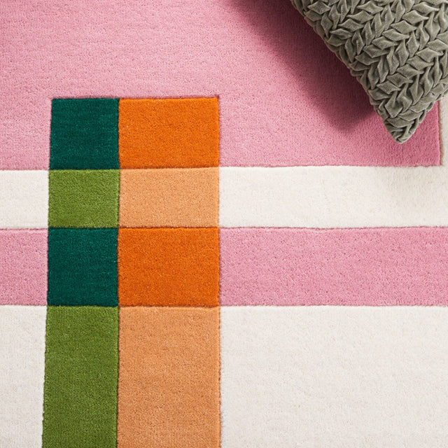 Safavieh Fifth Avenue Ftv147A Ivory/Pink Rug - Safavieh - ftv147a - 5