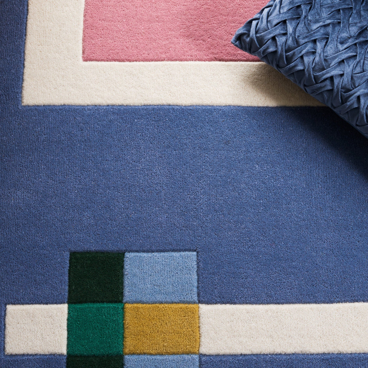 Safavieh Fifth Avenue Ftv148A Ivory/Blue Rug - Safavieh - ftv148a - 5