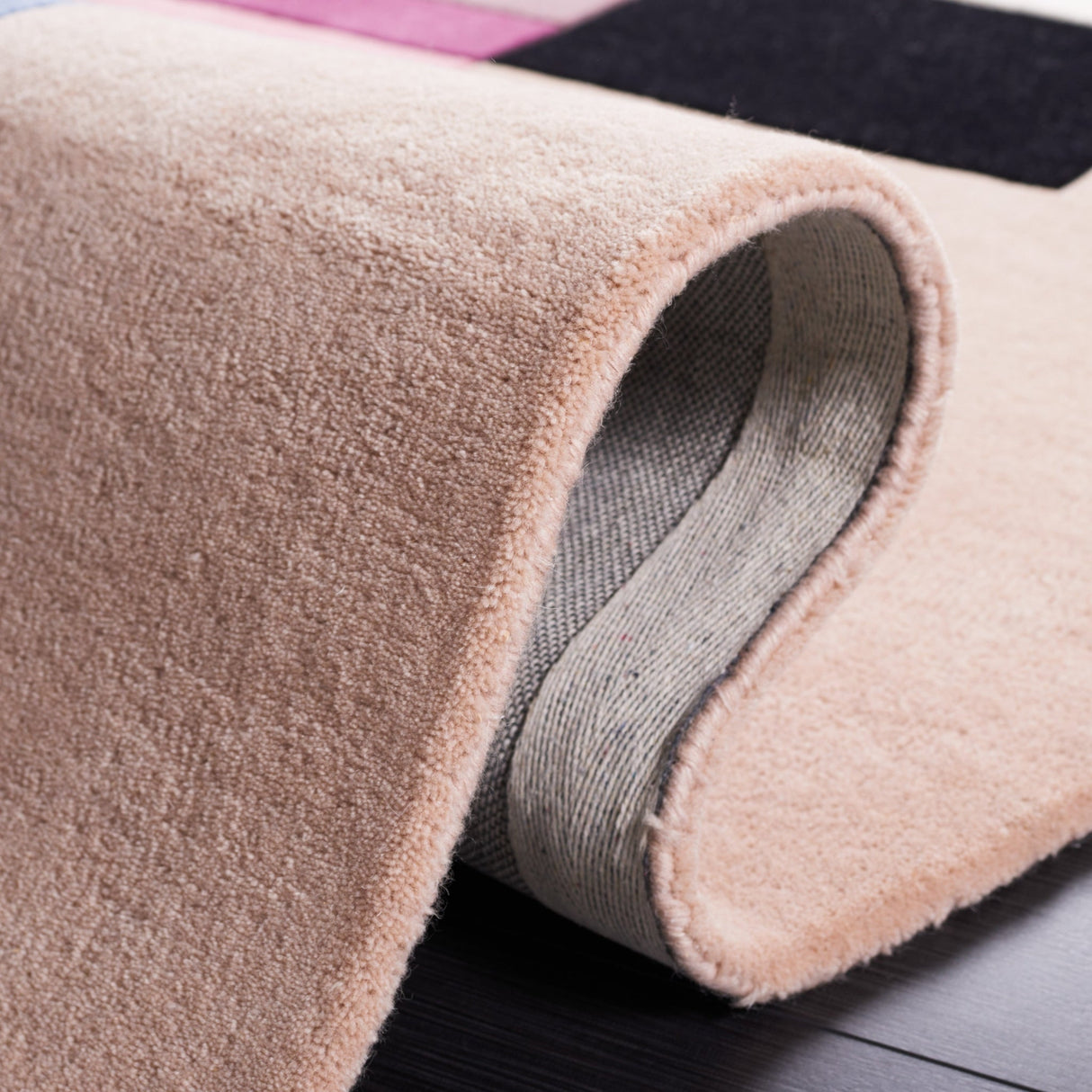 Safavieh Fifth Avenue Ftv148B Beige/Blue Rug - Safavieh - ftv148b - 5