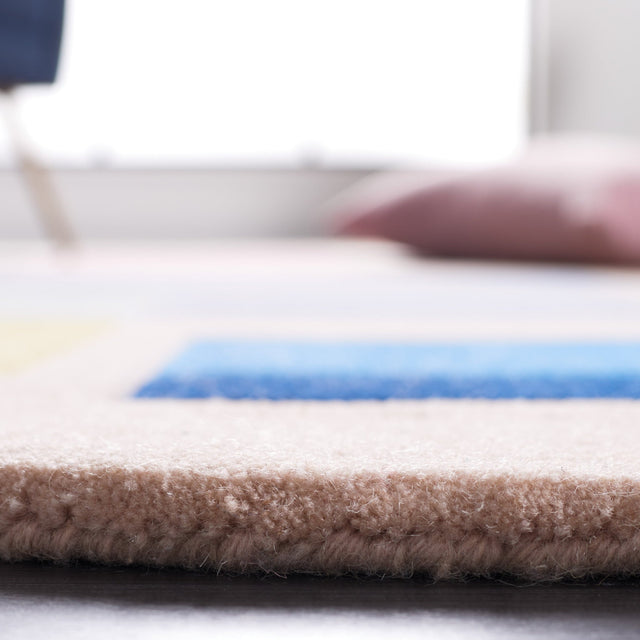 Safavieh Fifth Avenue Ftv148B Beige/Blue Rug - Safavieh - ftv148b - 5