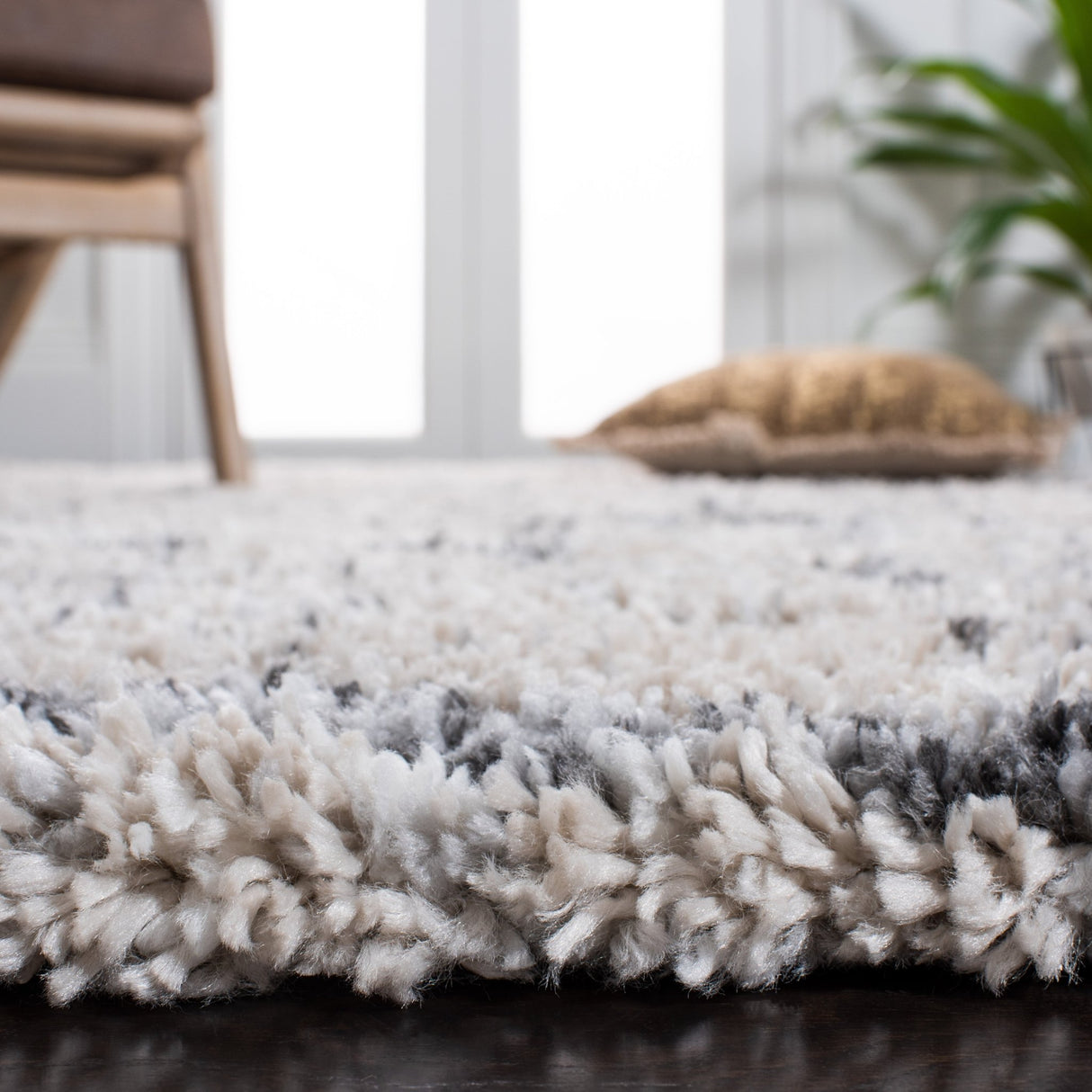 Safavieh Fontana Shag Fnt851A Ivory/Grey Rugs - Safavieh - fnt851a - 7r