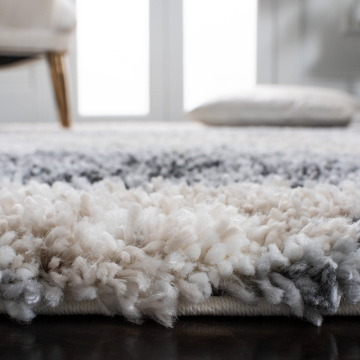 Safavieh Fontana Shag Fnt853G Grey/Ivory Rugs - Safavieh - fnt853g - 7r