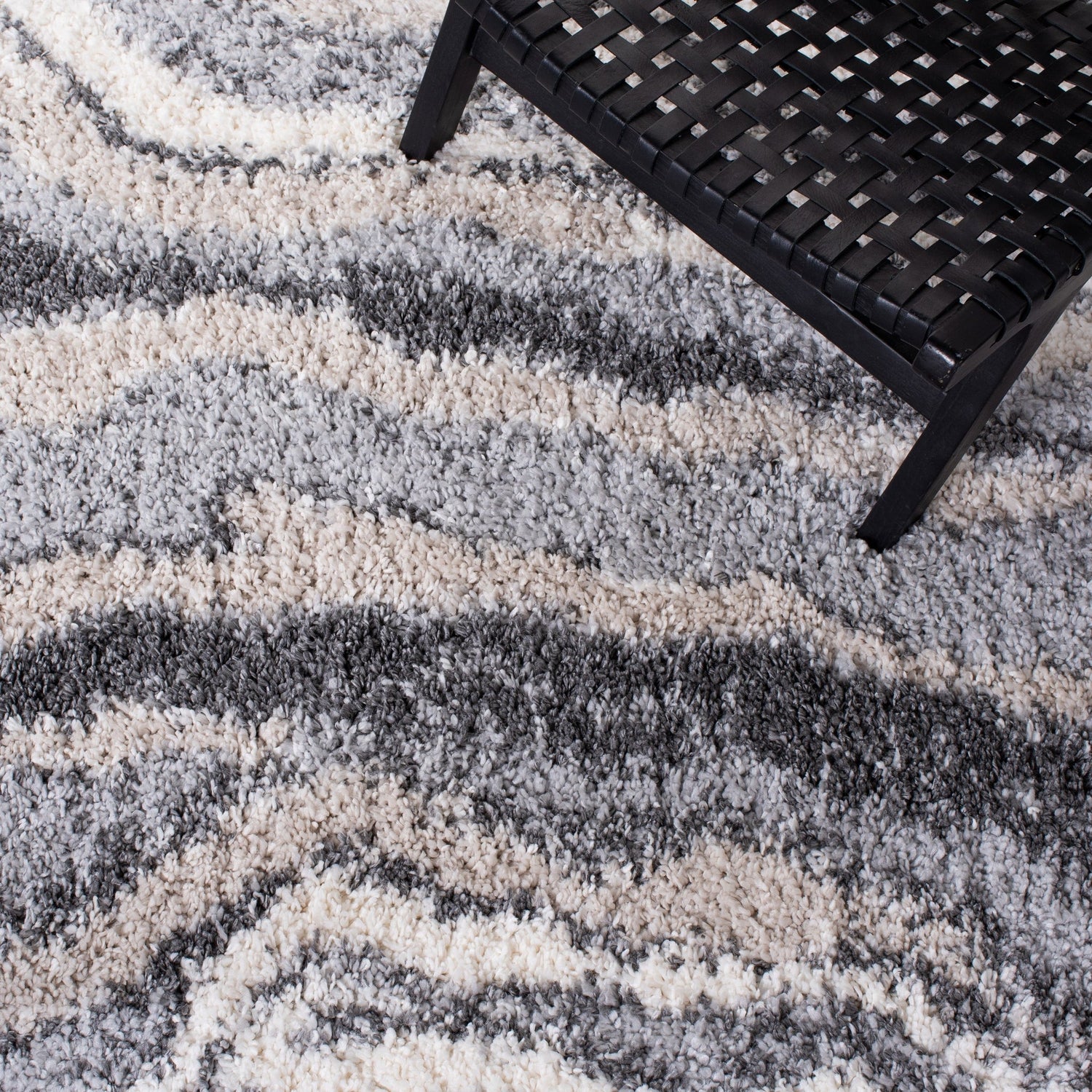 Safavieh Fontana Shag Fnt865F Grey/Ivory Rugs - Safavieh - fnt865f - 7r