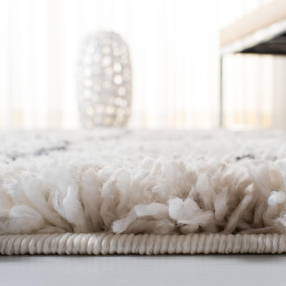 Safavieh Fontana Shag Fnt868F Grey/Ivory Rugs - Safavieh - fnt868f - 7r