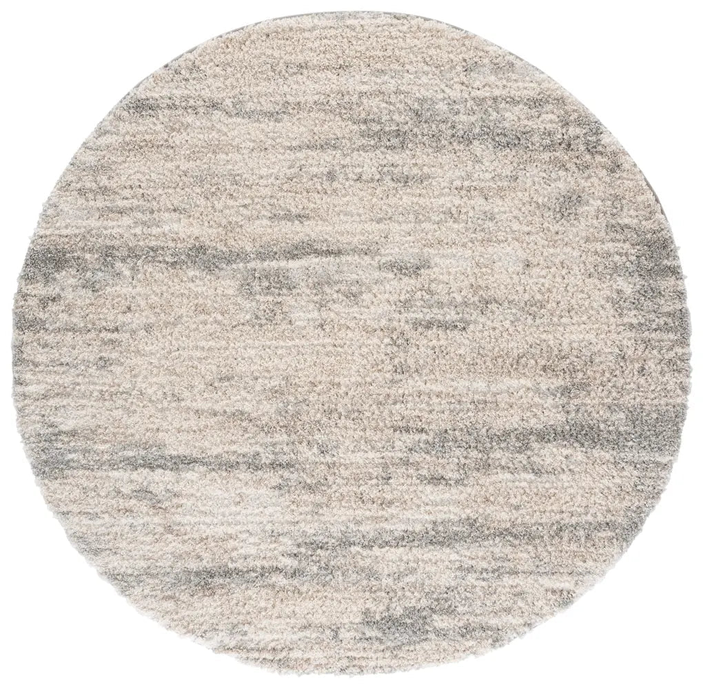 Safavieh Gemma Shag 6'-7" x 6'-7" Rug in Ivory / Beige Grey