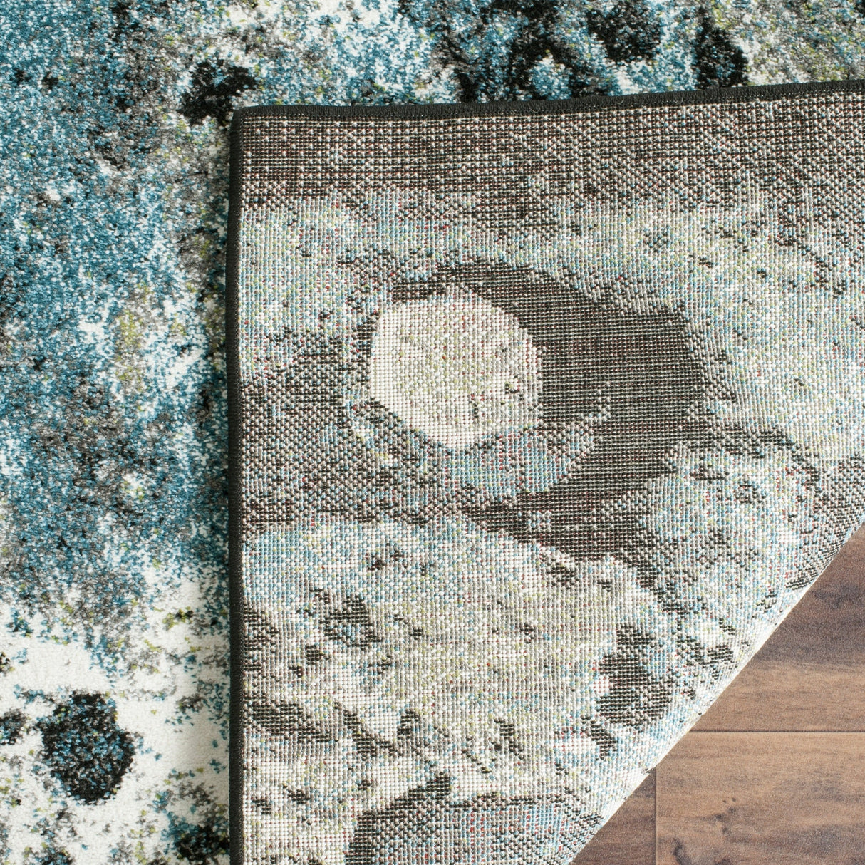 Safavieh Glacier Gla124B Blue/Multi Rug - Safavieh - gla124b - 24