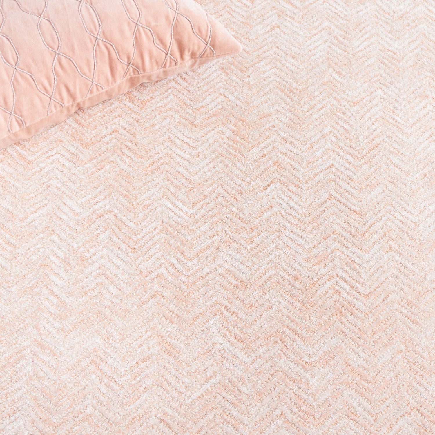 Safavieh Glamour Glm403U Pink/Ivory Rug - Safavieh - glm403u - 6r