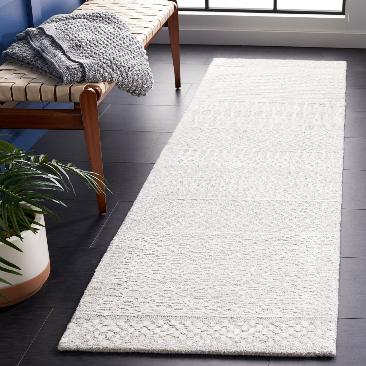 Safavieh Glamour Glm538F Grey/Ivory Rug - Safavieh - glm538f - 6r