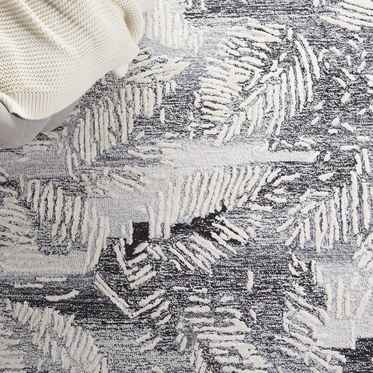 Safavieh Glamour Glm539Z Black/Ivory Rug - Safavieh - glm539z - 6r